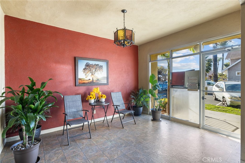 401 W 5th Street 3B
