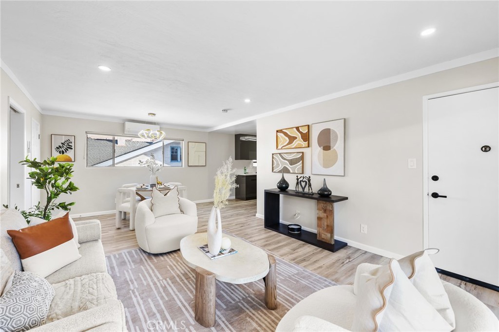 401 W 5th Street 3B