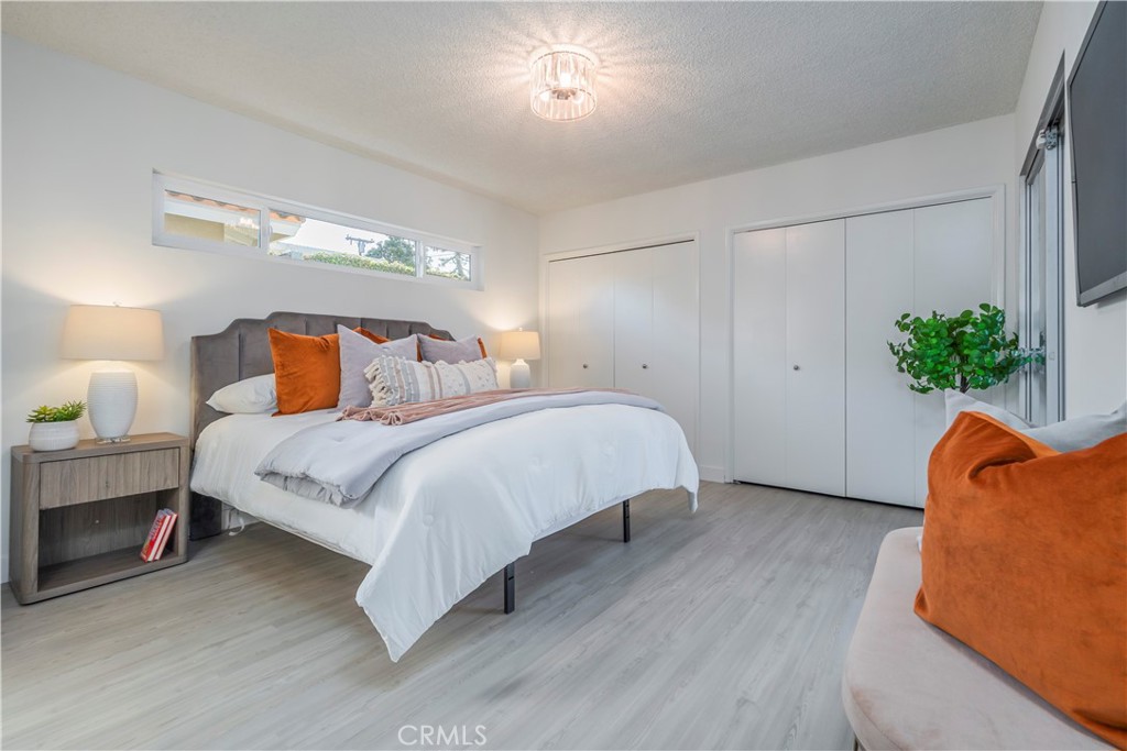 1441 Ameluxen Avenue