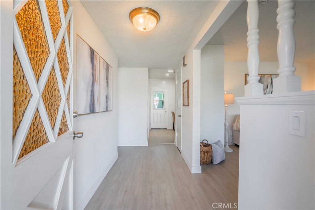 1441 Ameluxen Avenue