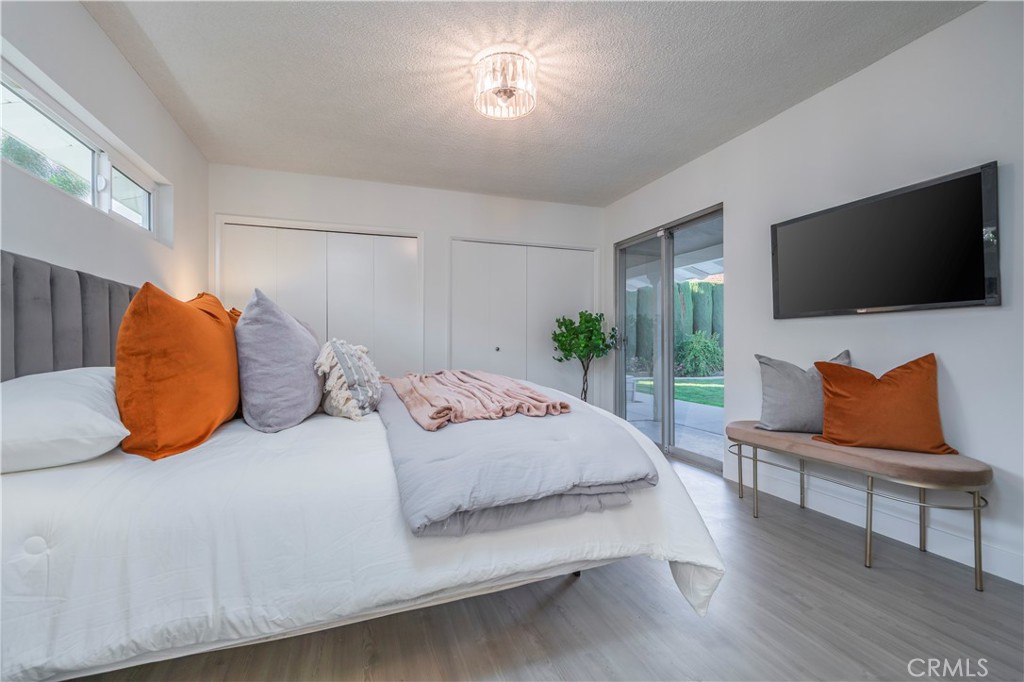 1441 Ameluxen Avenue