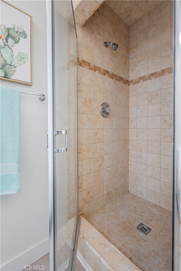 1441 Ameluxen Avenue