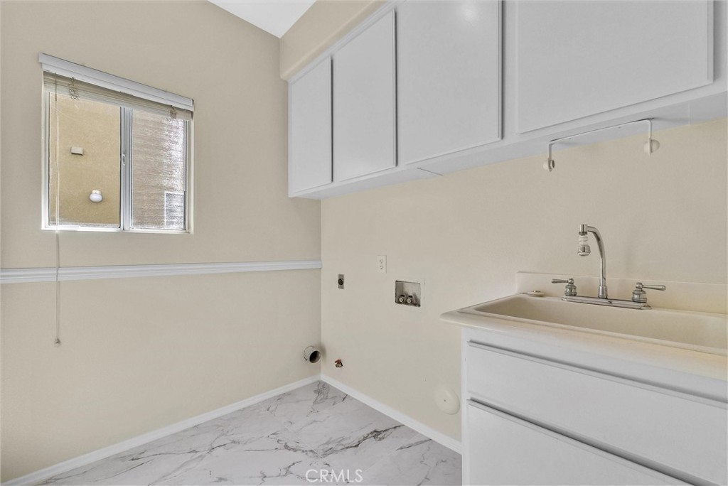 1555 Vista Dorada Place