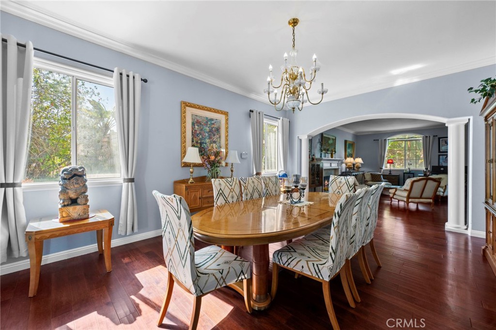 2862 Oak Knoll Drive