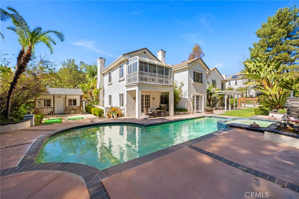 2862 Oak Knoll Drive