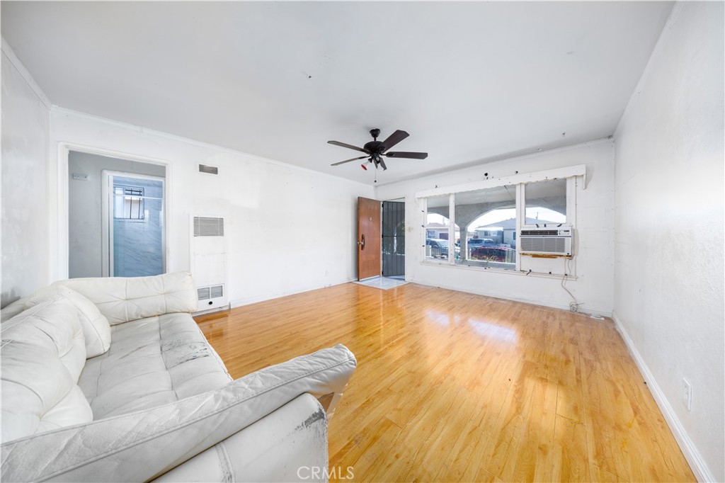 2631 Charlotte Avenue