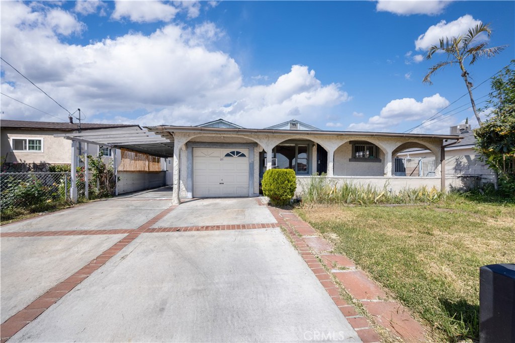 2631 Charlotte Avenue