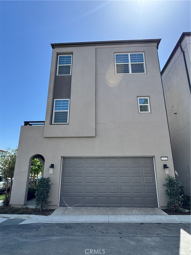 4442 S Bryan Paseo