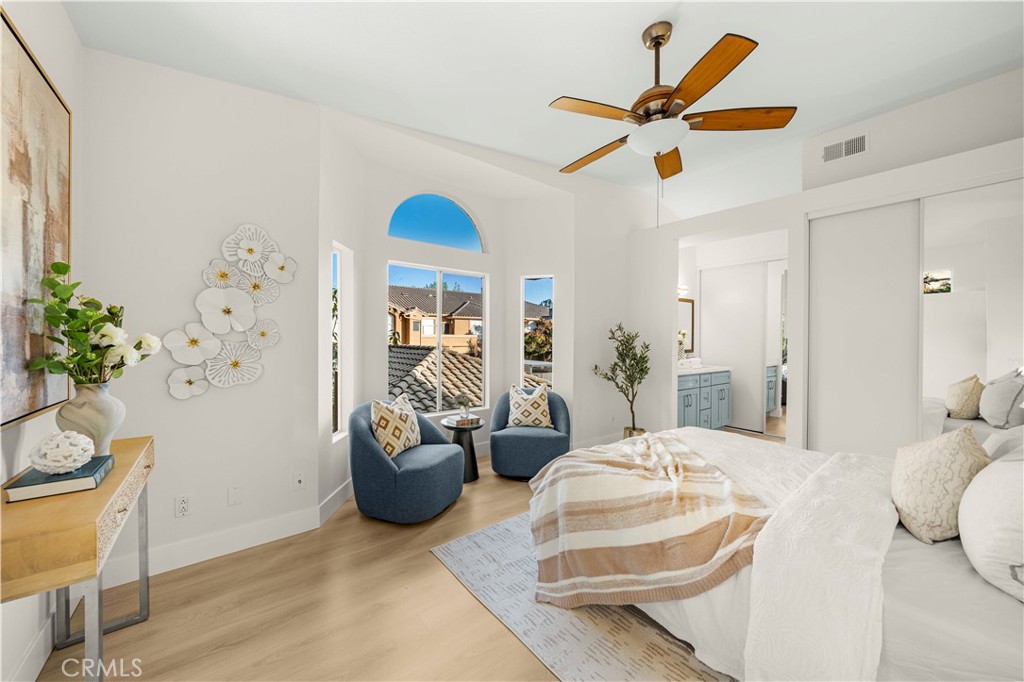 19431 Rue De Valore 44B