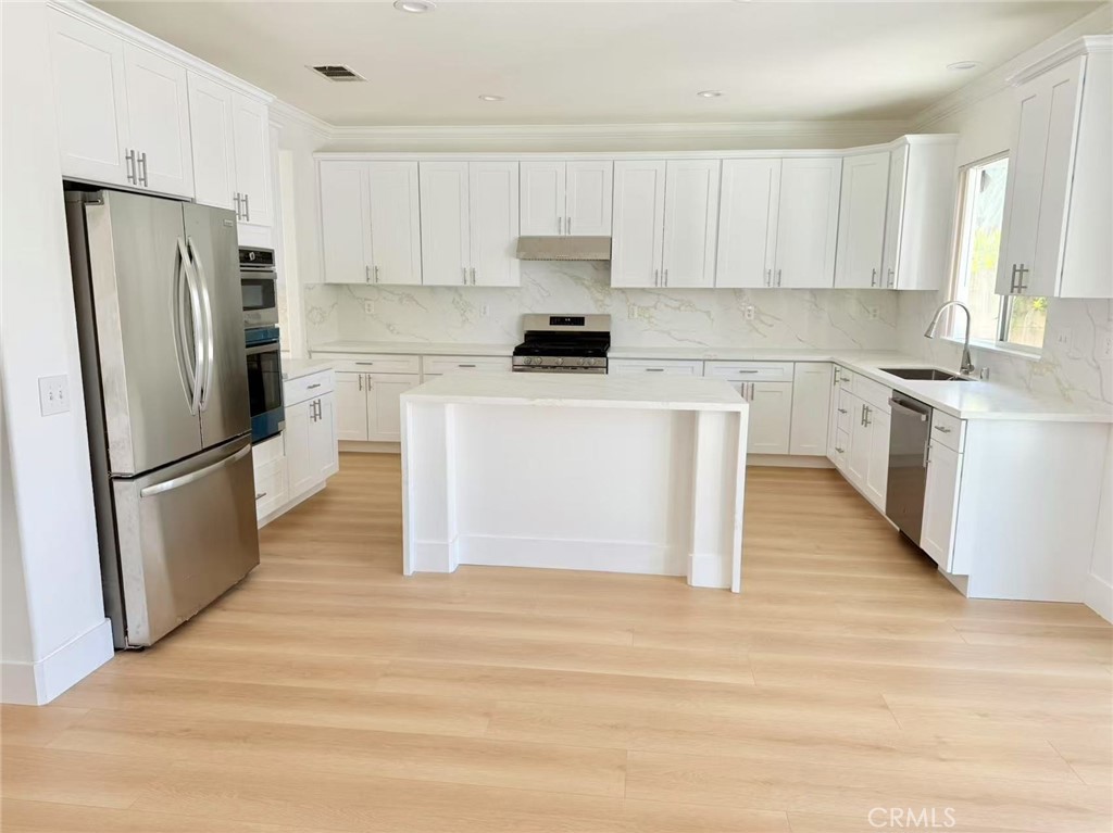 13953 Ellis Park Trail