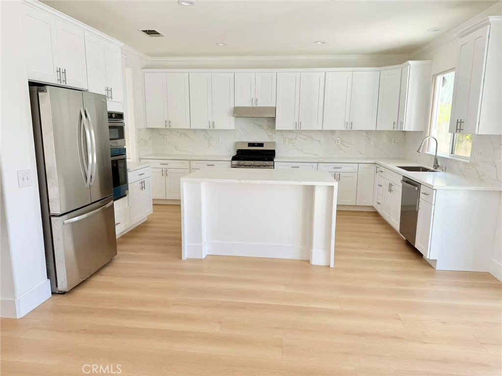 13953 Ellis Park Trail