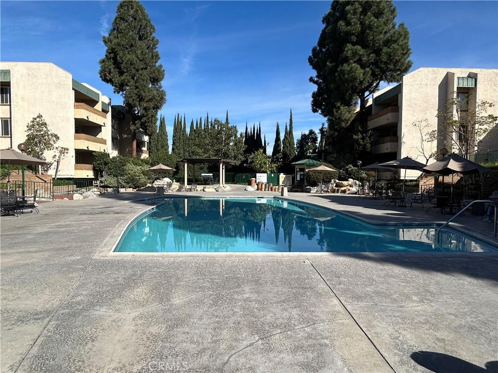 12121 Centralia Street 305