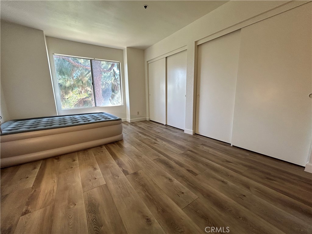 12121 Centralia Street 305