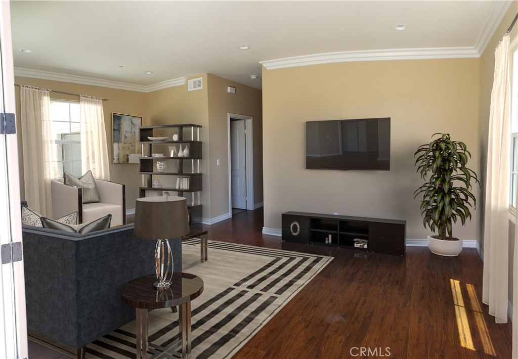 1036 Fernleaf