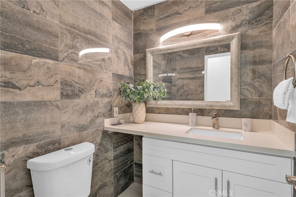 20826 E Rocky Point Lane