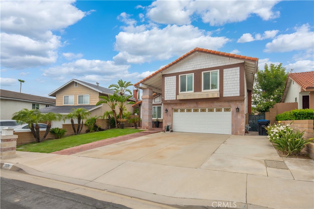 1424 Tierra Cima Avenue