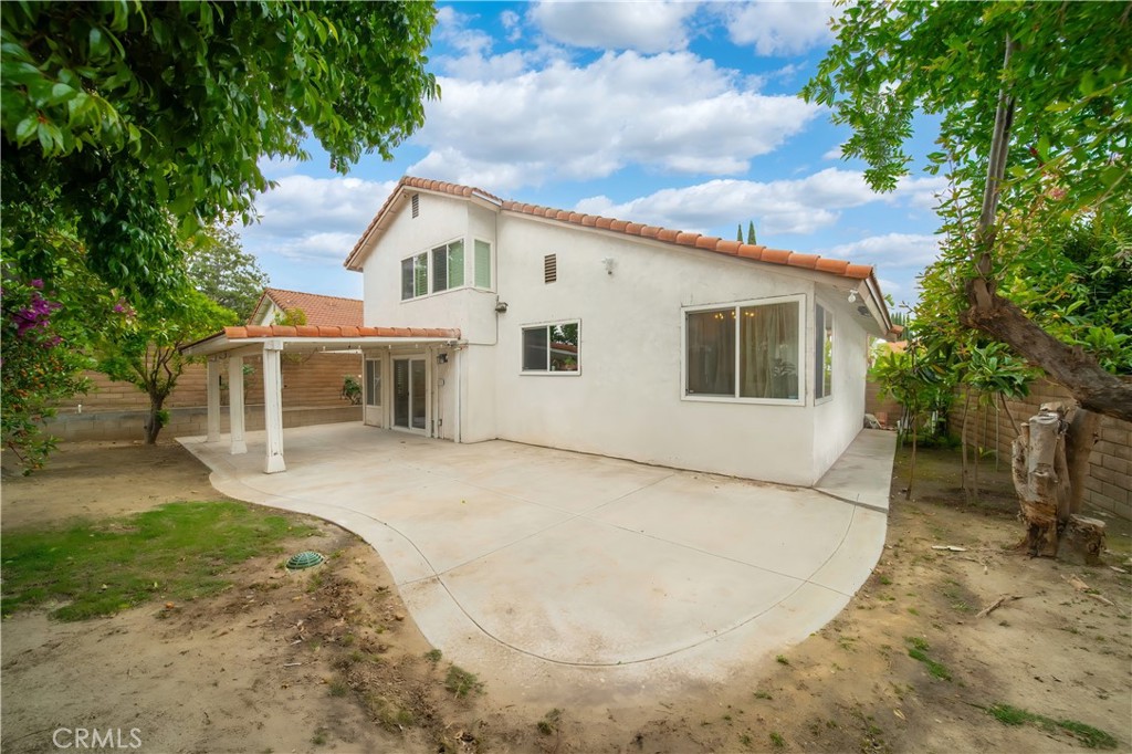 1424 Tierra Cima Avenue