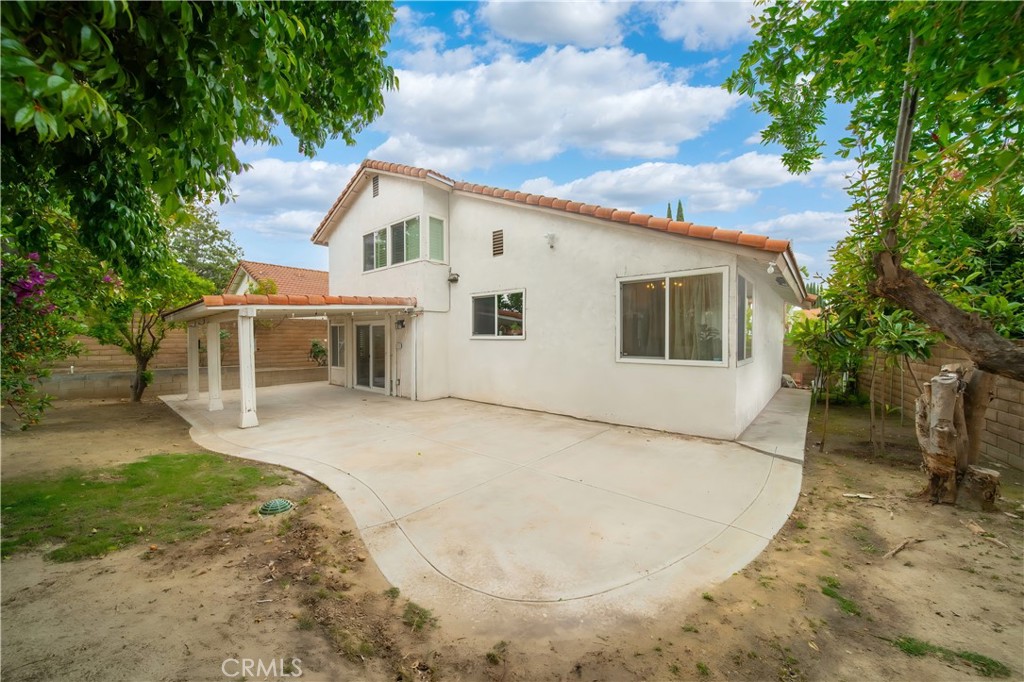 1424 Tierra Cima Avenue