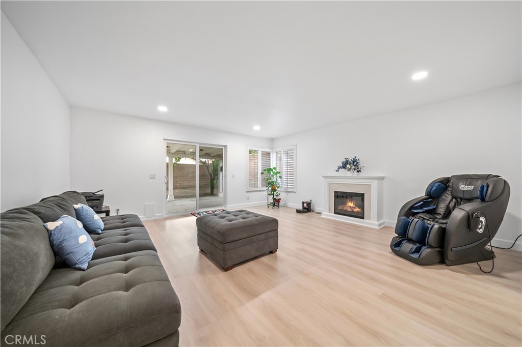 1424 Tierra Cima Avenue