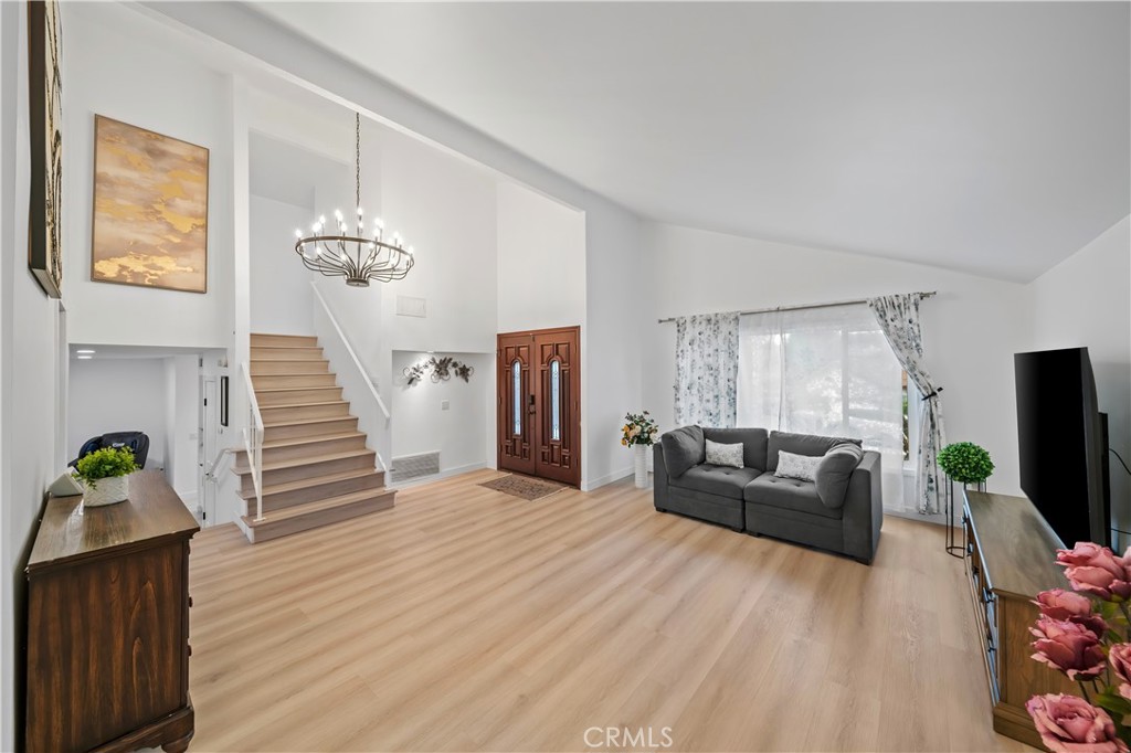 1424 Tierra Cima Avenue