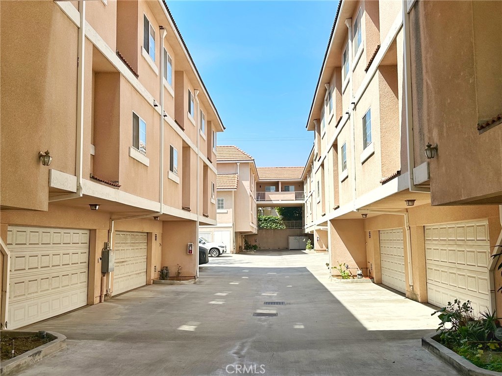 1141 Fairview Avenue B