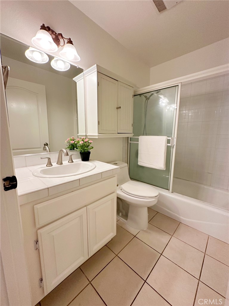 1141 Fairview Avenue B