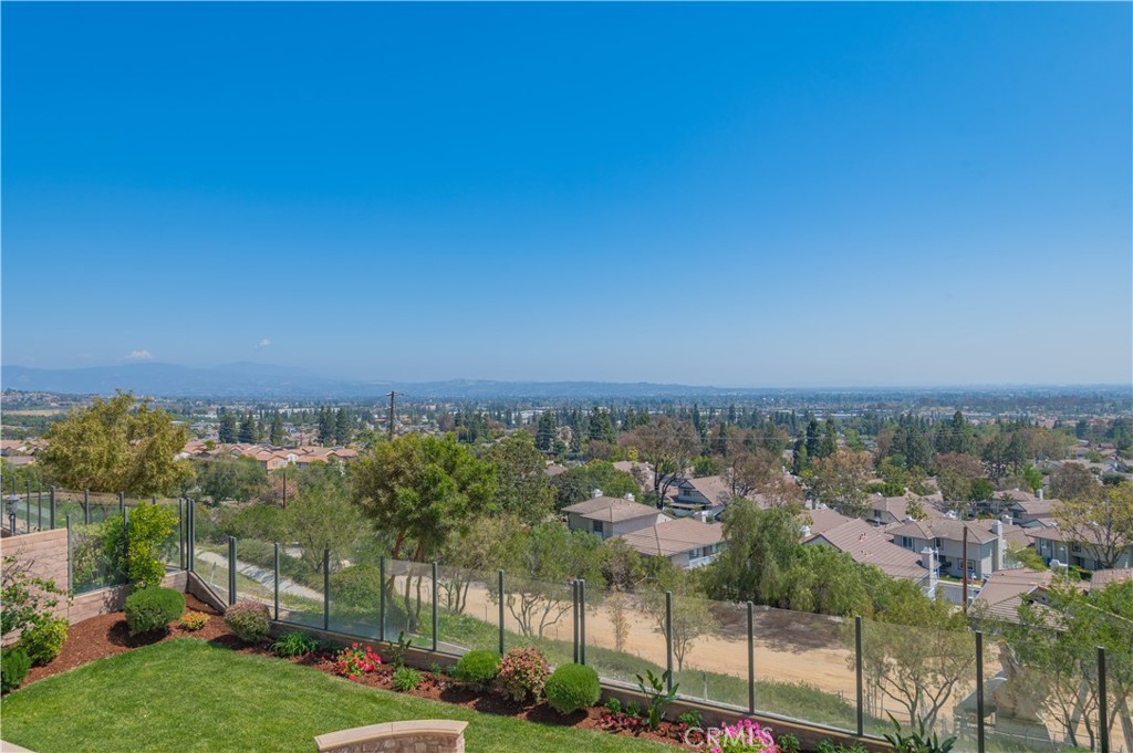 2480 E Kern River Lane