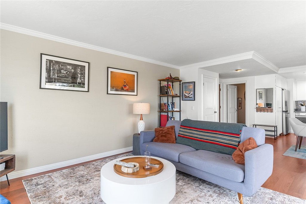 665 W 24th Street 101