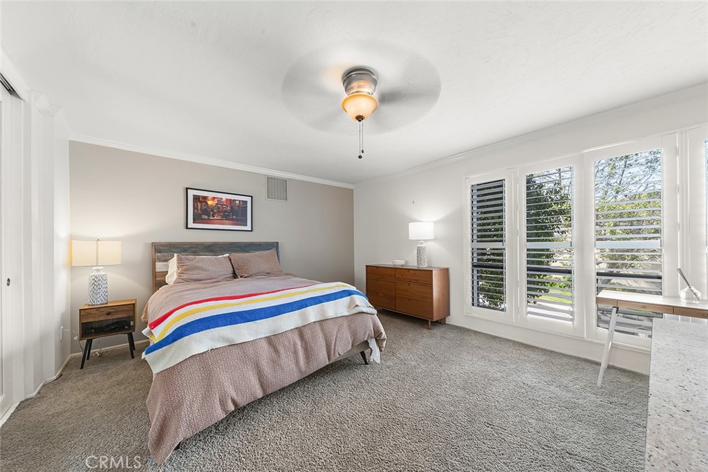 665 W 24th Street 101