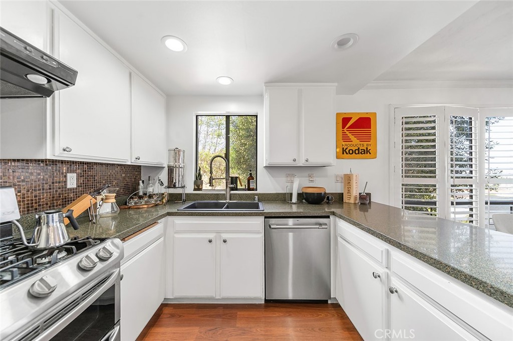 665 W 24th Street 101