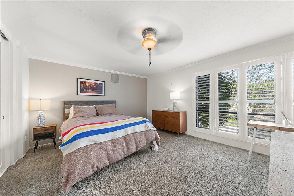 665 W 24th Street 101