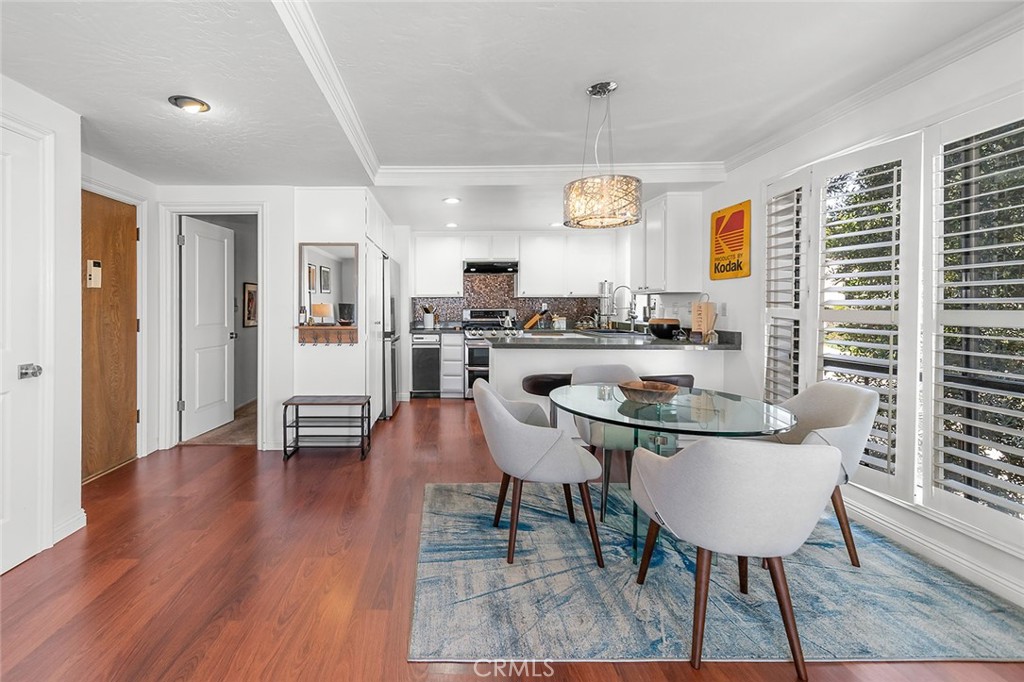 665 W 24th Street 101