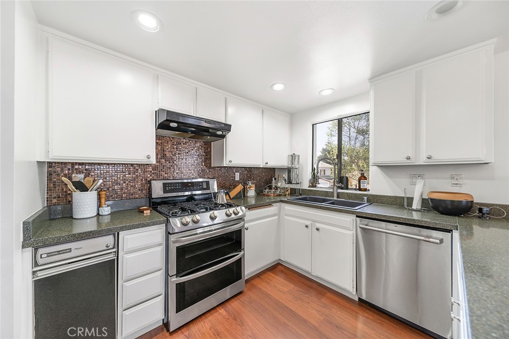 665 W 24th Street 101