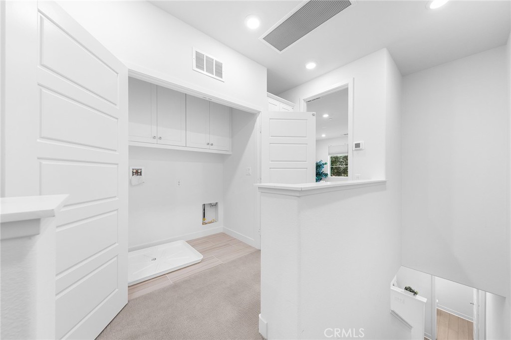 2616 Winston Court