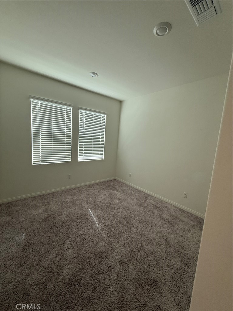 3918 E Cambria Privado