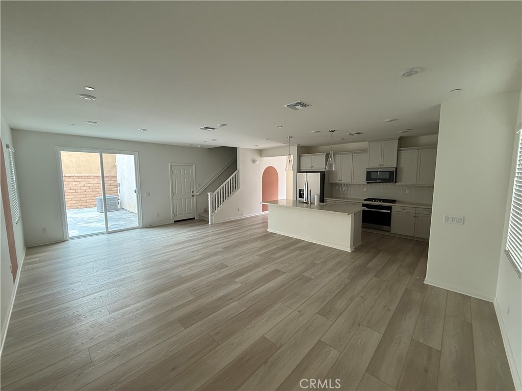3918 E Cambria Privado
