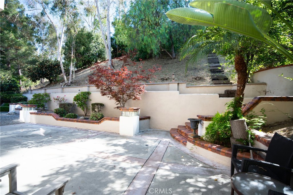 2767 Saleroso Drive