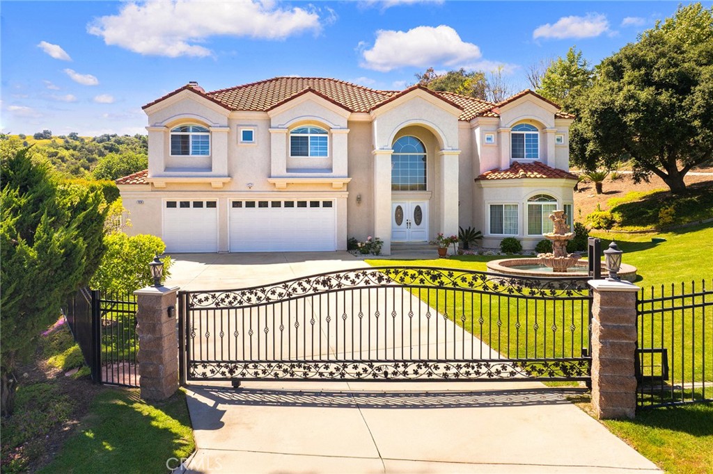 1036 Alpine Court