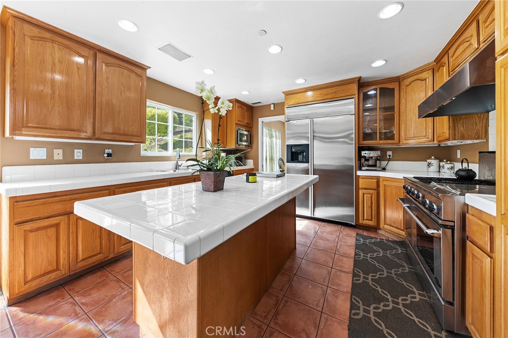 1036 Alpine Court