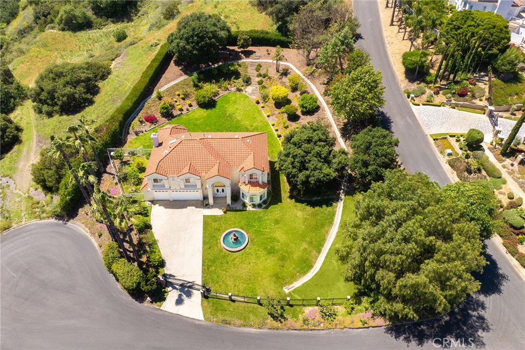 1036 Alpine Court