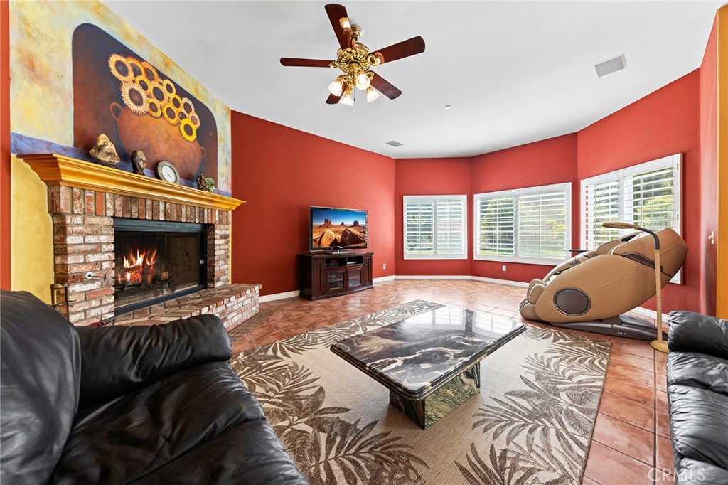 1036 Alpine Court