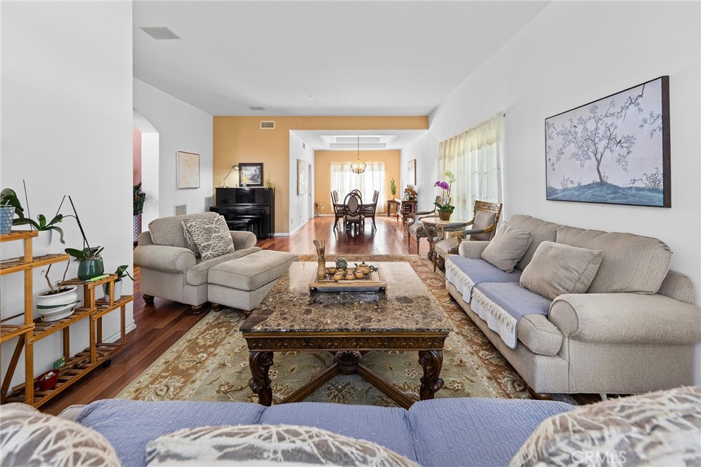 1036 Alpine Court
