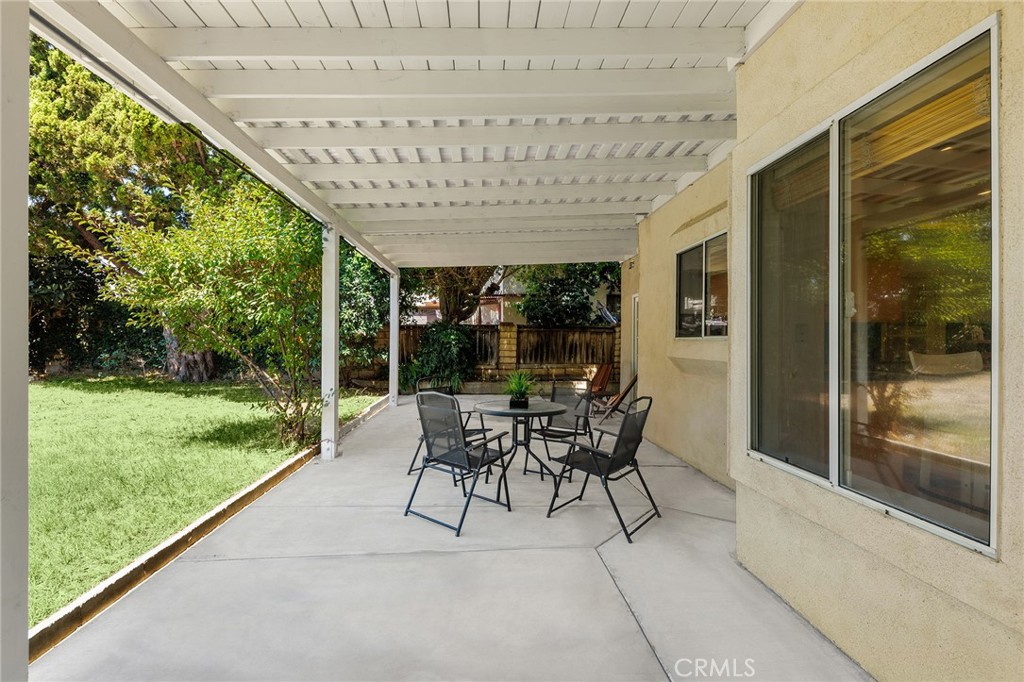 159 N San Marino Avenue