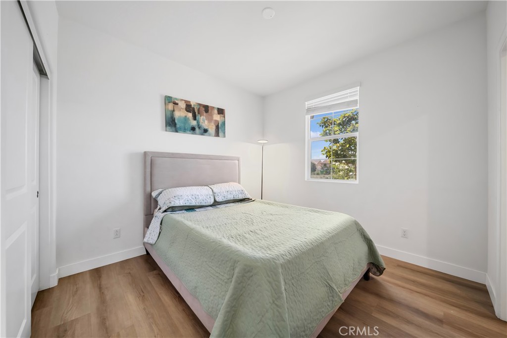 8713 Roving Place