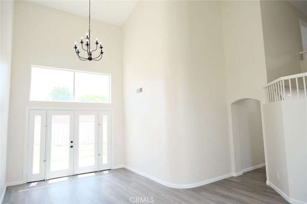 25795 Via Hamaca Avenue