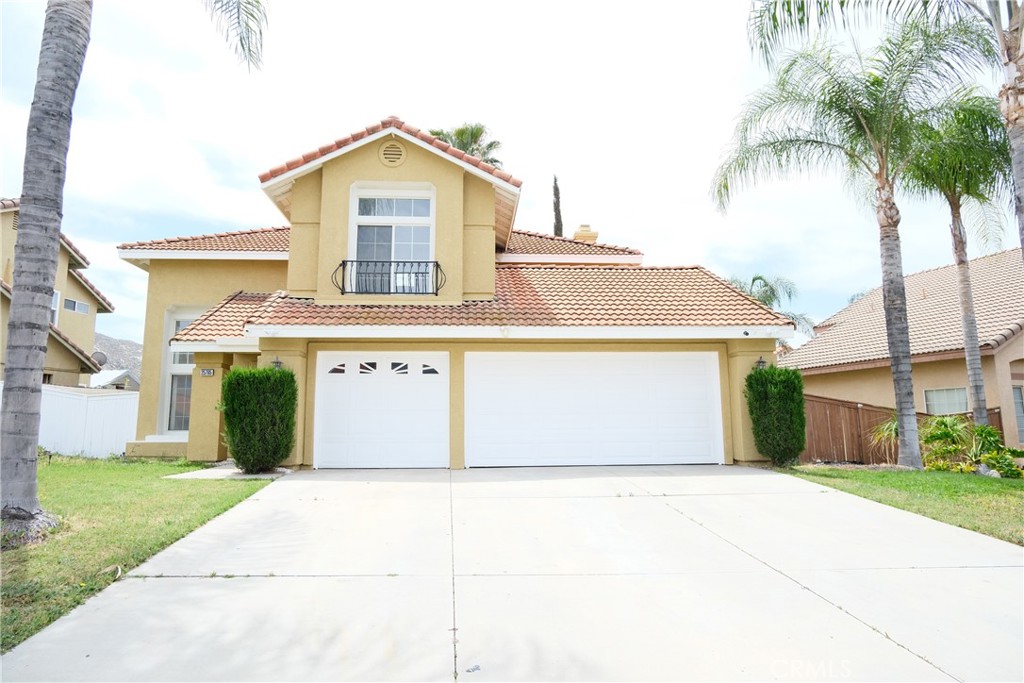 25795 Via Hamaca Avenue