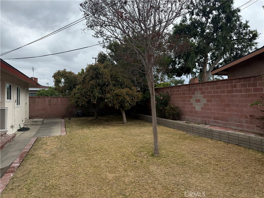 4409 W Sirius Avenue