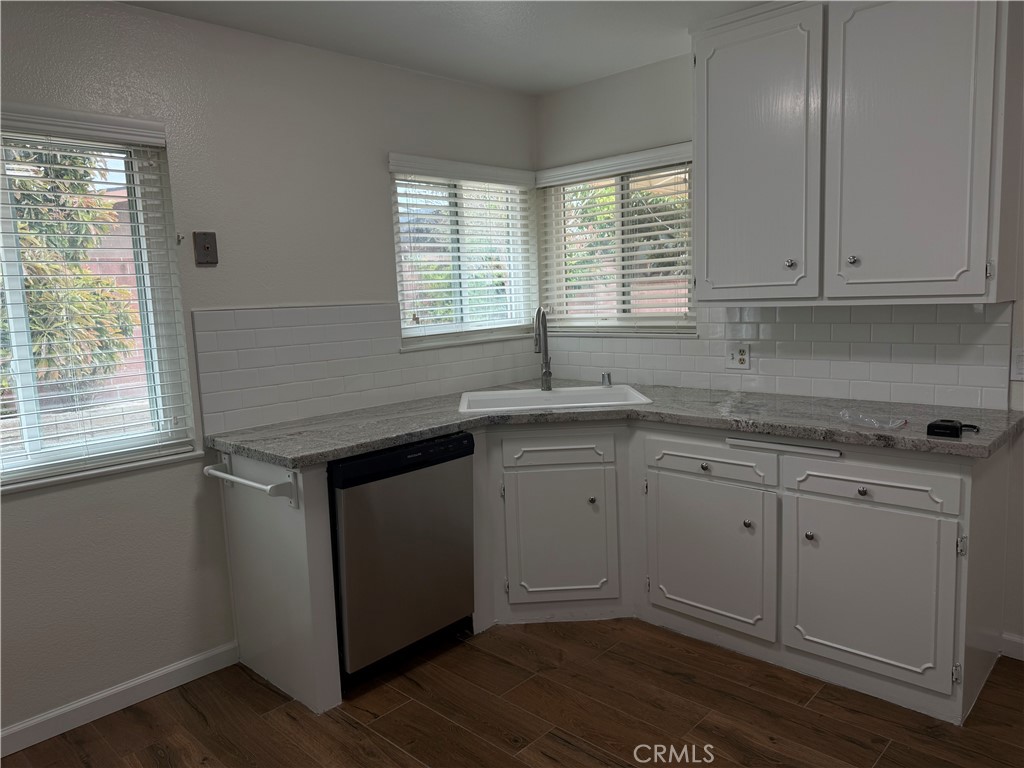 4409 W Sirius Avenue