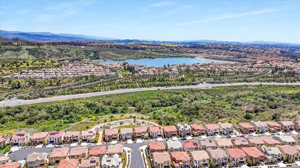 1901 Aliso Canyon Drive
