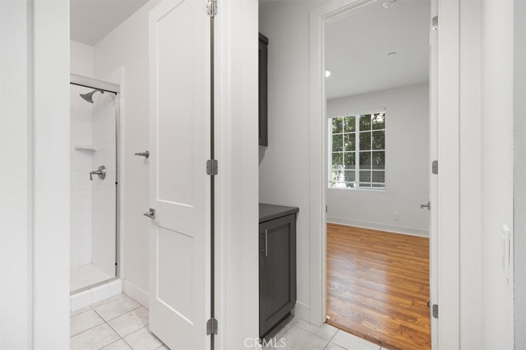 1901 Aliso Canyon Drive